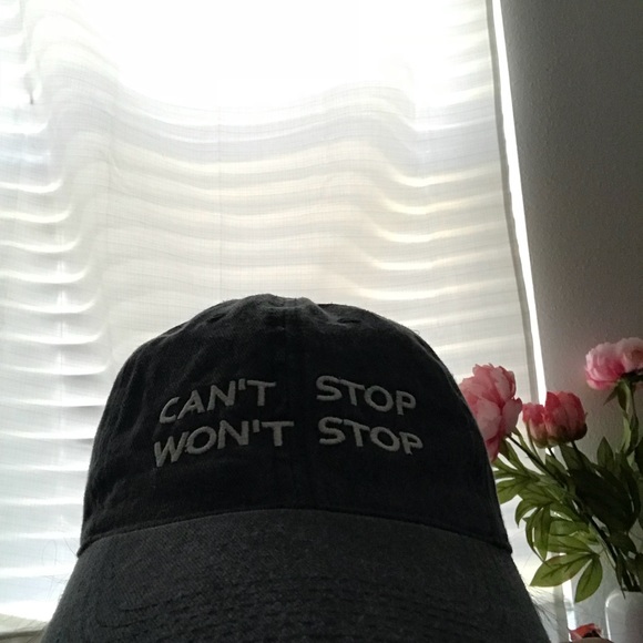 Hat - Picture 2 of 3